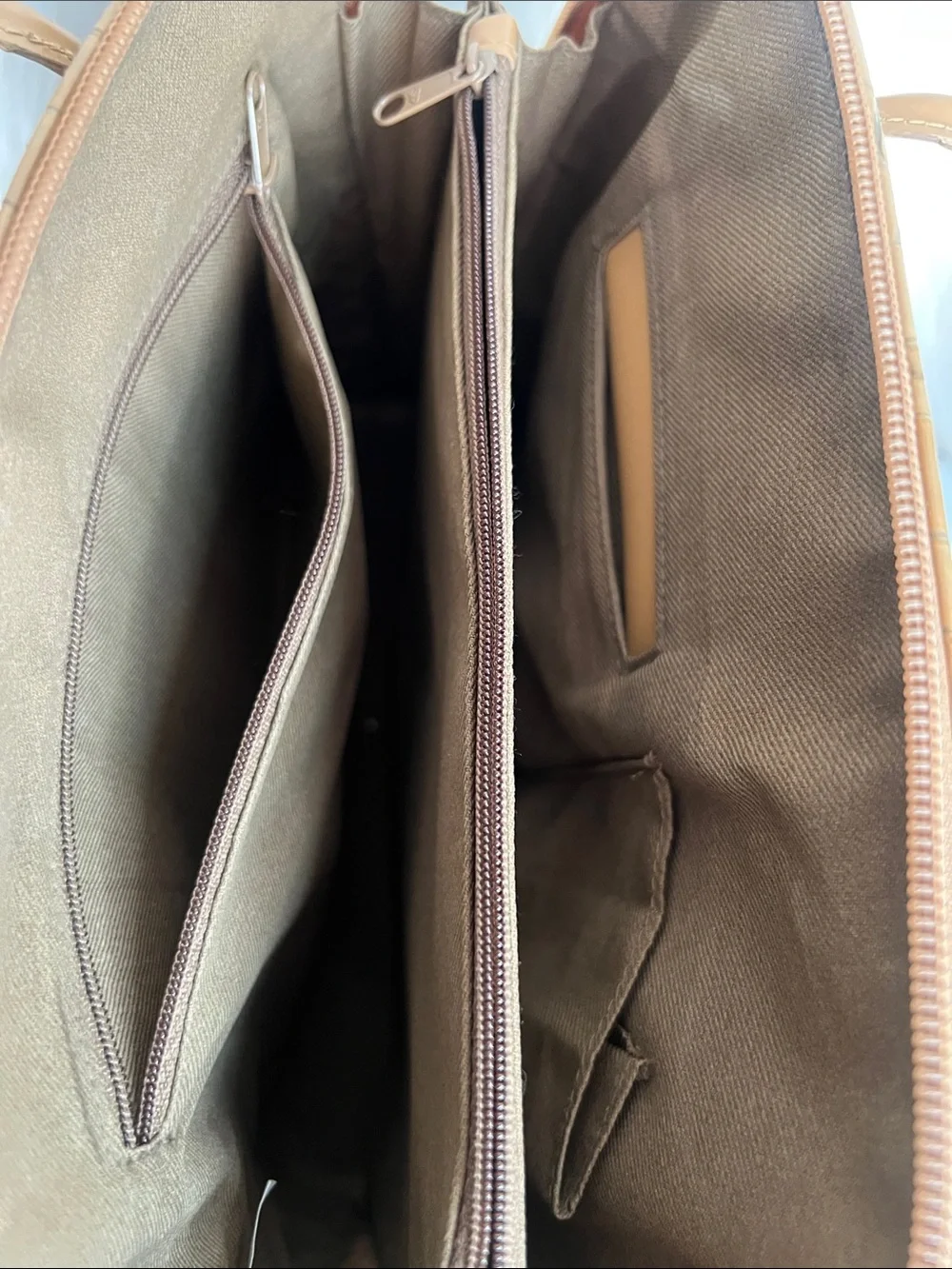 Croc-Embossed Tan Shoulder Bag